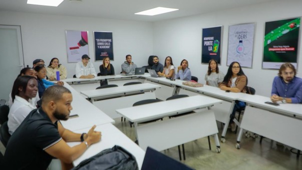 2 Participantes Emprendelab 2025