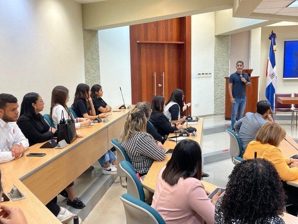 Cairo Gerente Proyecto Especiales