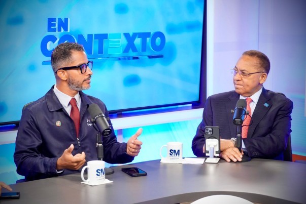 Durante Entrevista Anunciando Emprendelab2025