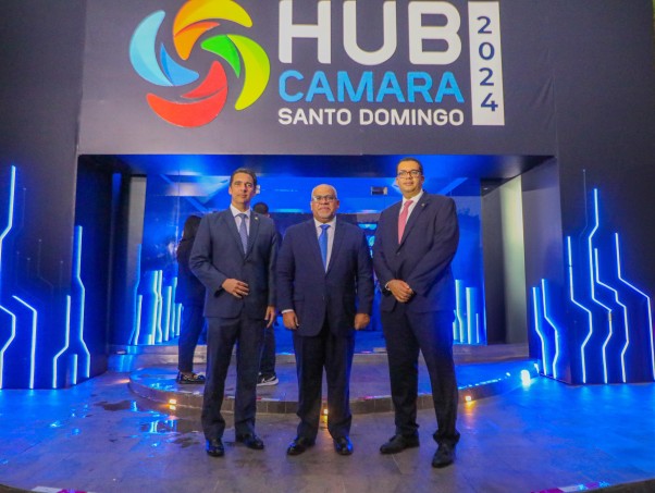 FABRICIO ASISTE A ACTO INAUGURAL FABRICIO ASISTE A ACTO INAUGURAL