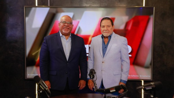 FABRICIO DURANTE ENTREVISTA EN EL CAFECITO