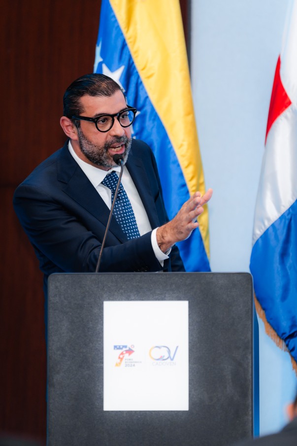 Experto En El Ambito Econmico Experto En El Ambito Econmico