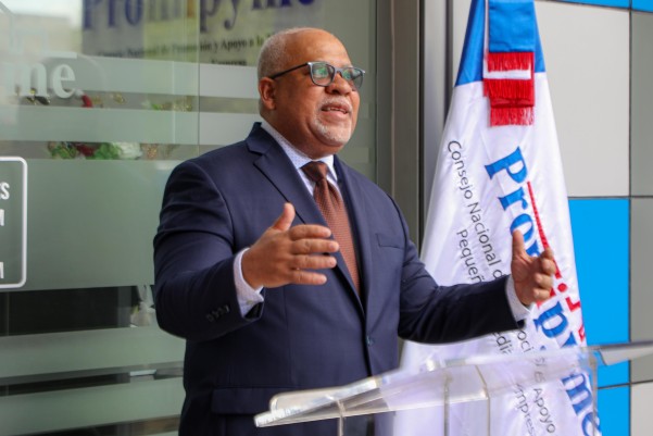 Fabricio En Inauguracion Luperon Fabricio En Inauguracion Luperon