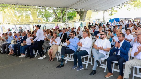 Publico De La Ruta Mipyme En Santiago