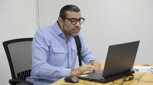 Subdirecor General Votando 